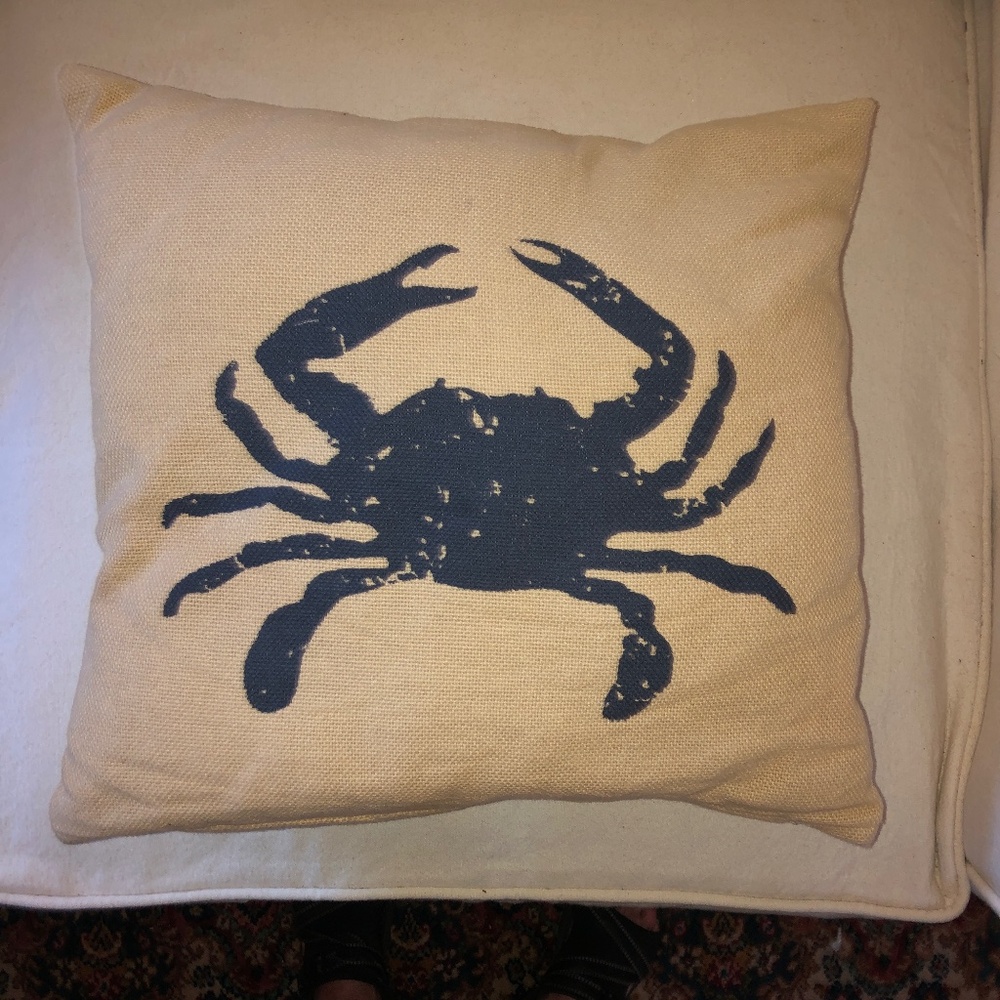 Country House Collection Crab Accent Pillow 16” Square